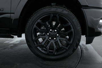 https://vehicle-cdn.autoleague.cloud/31026_61038697_4.jpg