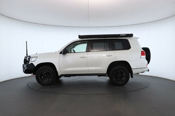 https://vehicle-cdn.autoleague.cloud/31026_61038953_12.jpg
