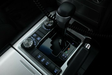 https://vehicle-cdn.autoleague.cloud/31026_61038953_27.jpg