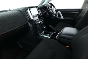 https://vehicle-cdn.autoleague.cloud/31026_61038953_32.jpg