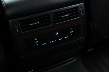 https://vehicle-cdn.autoleague.cloud/31026_61038953_35.jpg