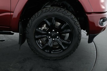https://vehicle-cdn.autoleague.cloud/31026_61039034_4.jpg