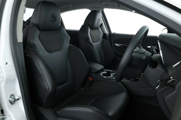 https://vehicle-cdn.autoleague.cloud/31026_61039140_19.jpg