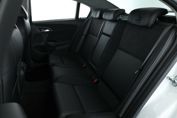 https://vehicle-cdn.autoleague.cloud/31026_61039140_35.jpg