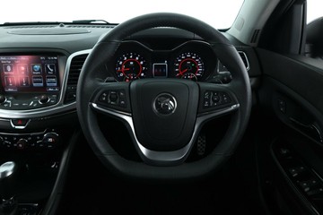 https://vehicle-cdn.autoleague.cloud/31026_61039141_21.jpg