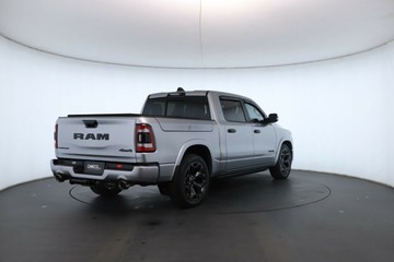 https://vehicle-cdn.autoleague.cloud/31026_61039164_18.jpg