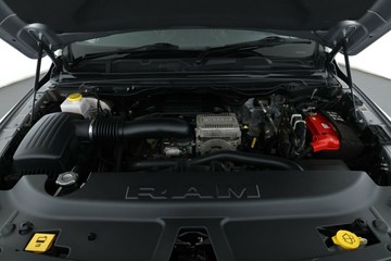 https://vehicle-cdn.autoleague.cloud/31026_61039164_7.jpg