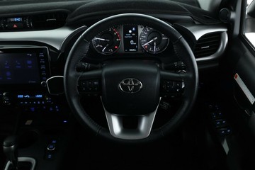 https://vehicle-cdn.autoleague.cloud/31026_61039277_21.jpg