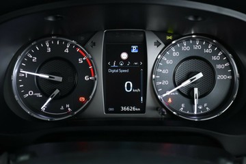 https://vehicle-cdn.autoleague.cloud/31026_61039277_22.jpg