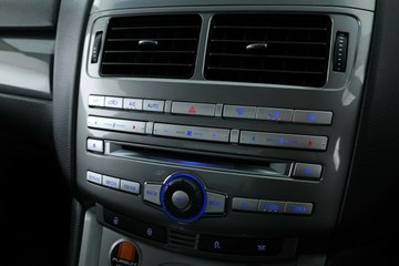 https://vehicle-cdn.autoleague.cloud/31026_61039333_25.jpg