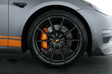 https://vehicle-cdn.autoleague.cloud/31026_61039405_4.jpg