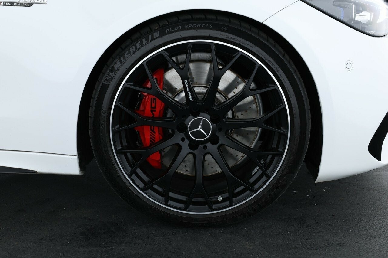 Mercedes Benz C-class image 4