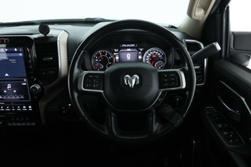 https://vehicle-cdn.autoleague.cloud/31026_61039931_21.jpg
