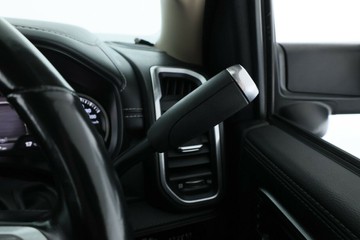 https://vehicle-cdn.autoleague.cloud/31026_61039931_23.jpg