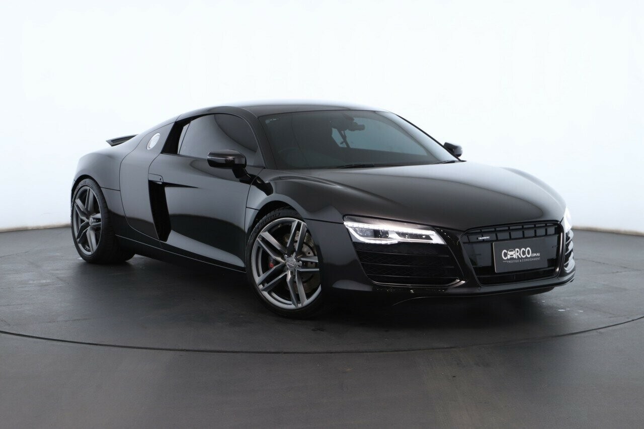 Audi R8 image 1