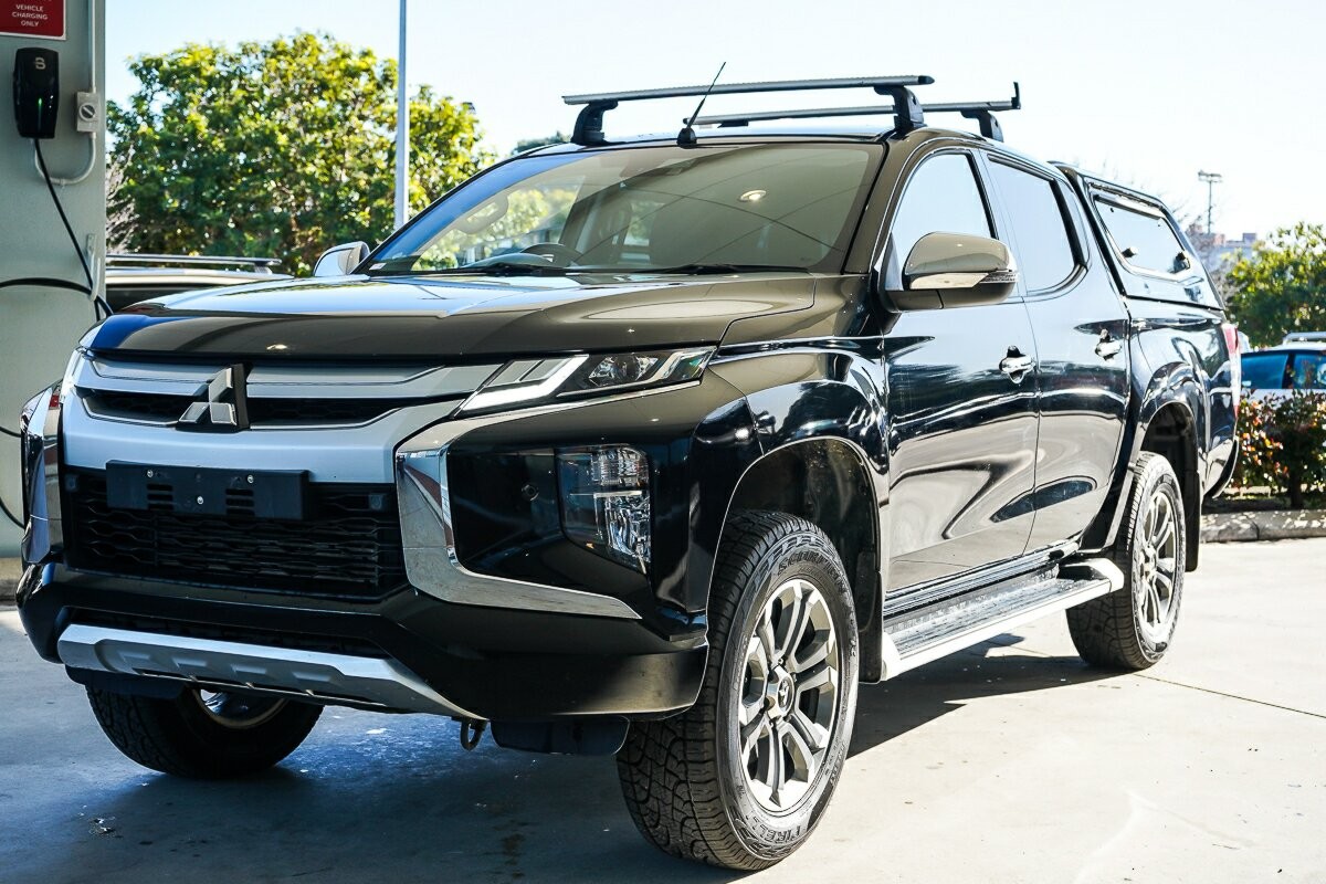 Mitsubishi Triton image 4