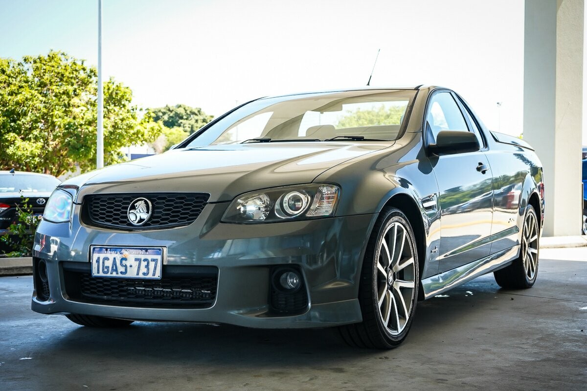 Holden Ute image 4