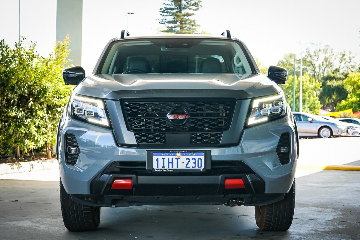 Nissan Navara image 3