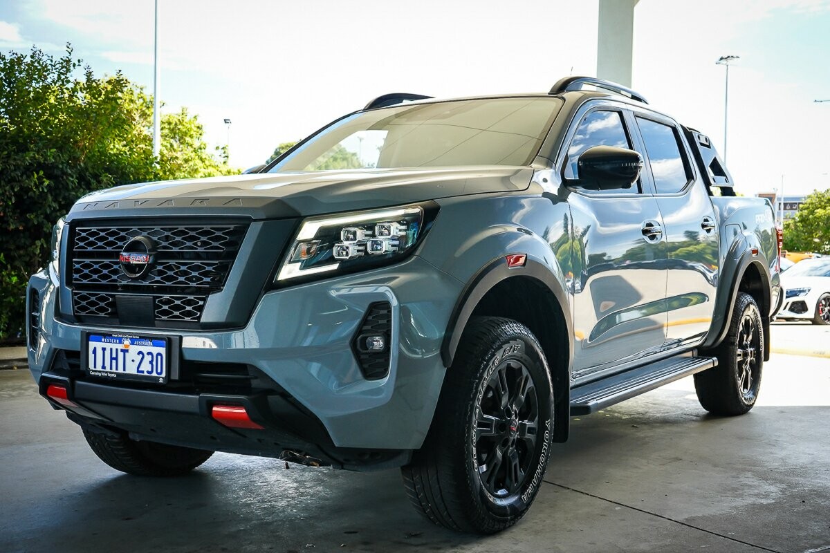 Nissan Navara image 4