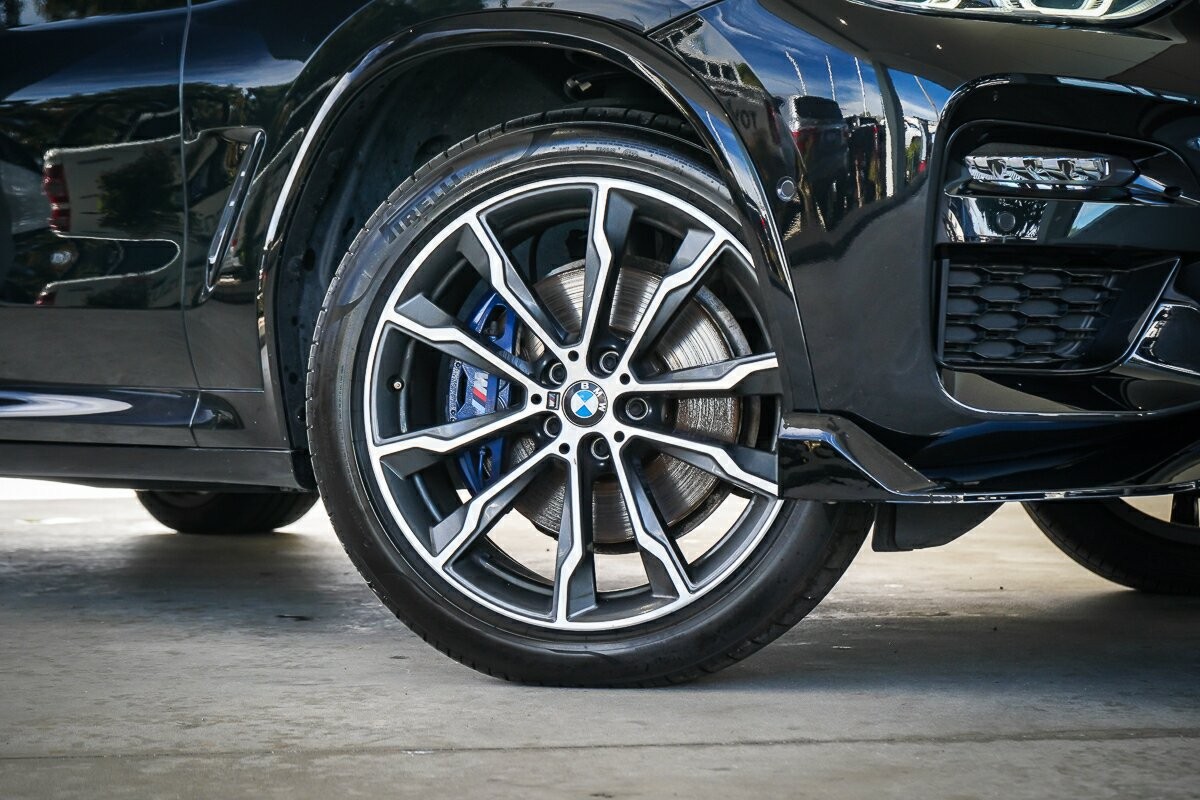 BMW X3 image 2