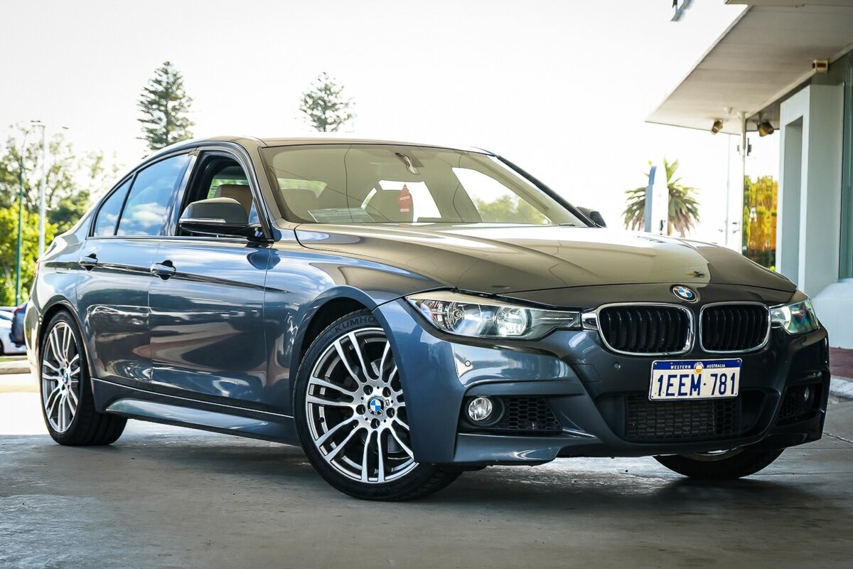 BMW 3 Series image 1