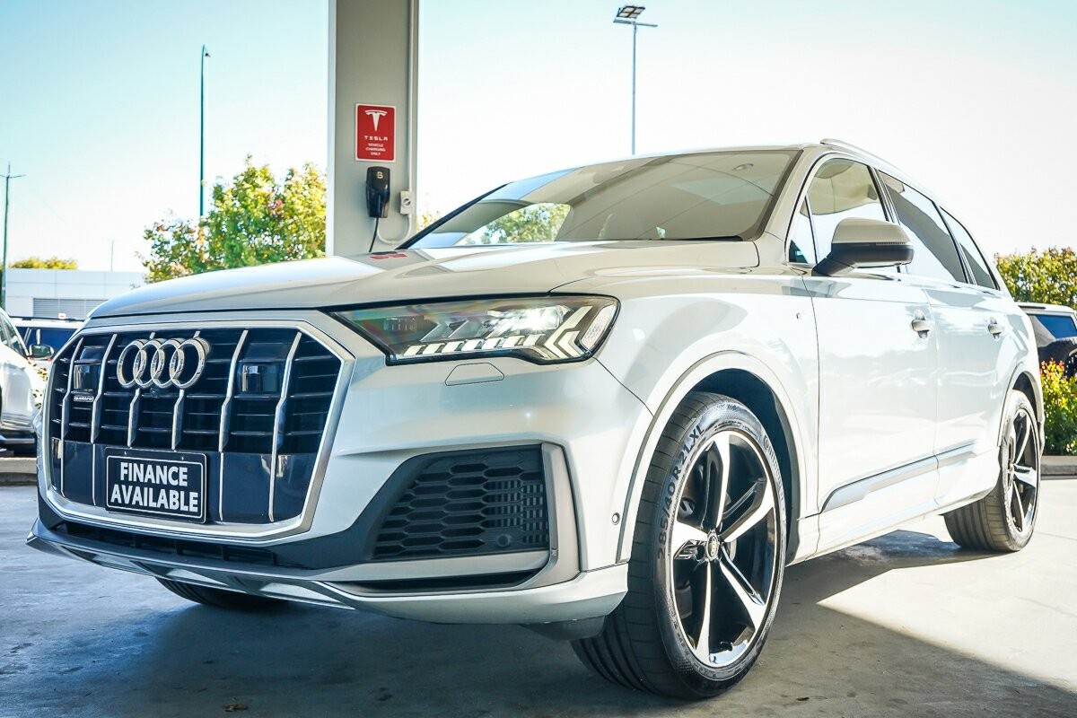 Audi Q7 image 4