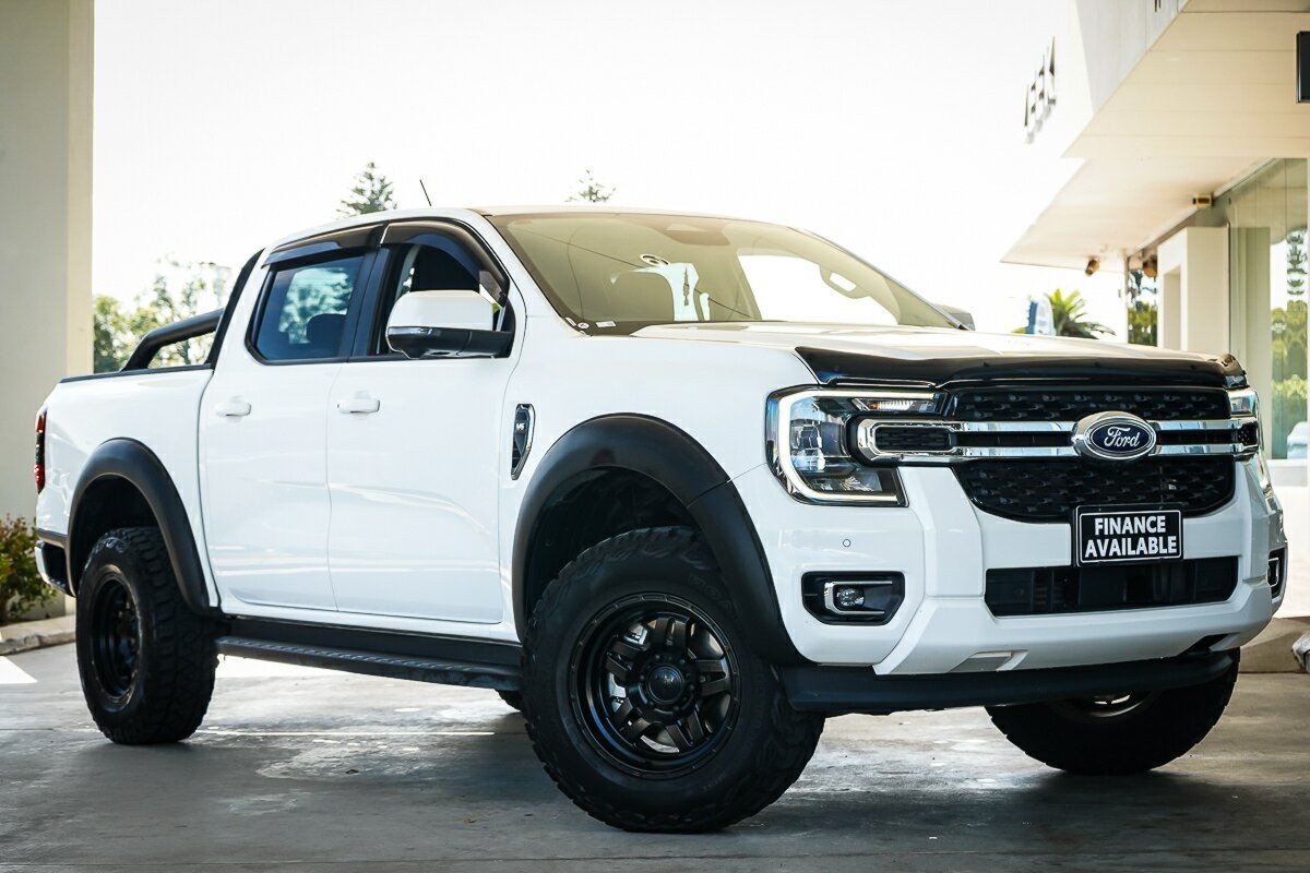 https://vehicle-cdn.autoleague.cloud/31373_U308112_1.jpg