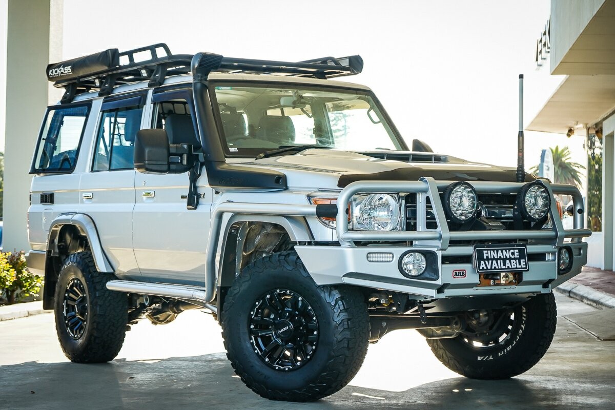 Toyota Landcruiser image 1