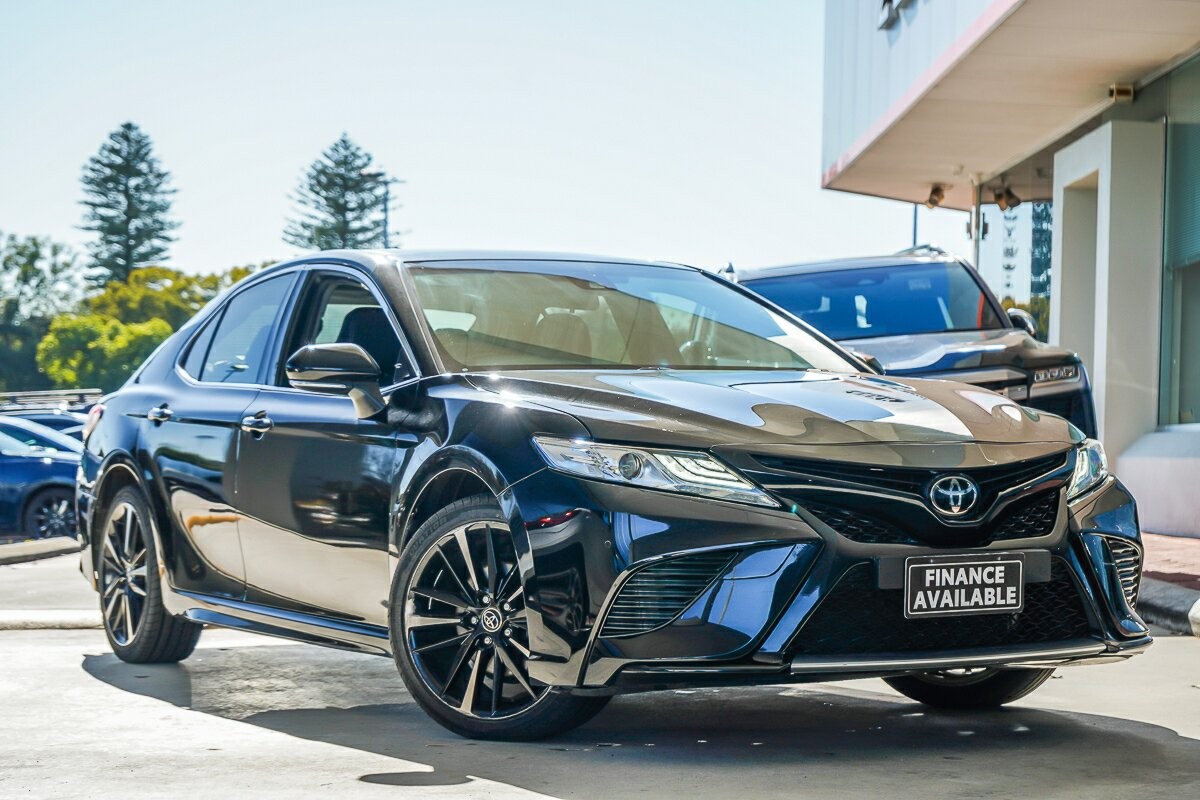 Toyota Camry image 1
