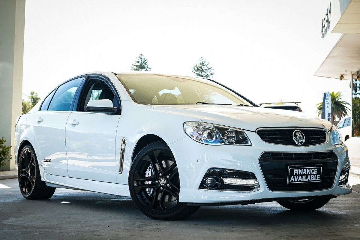 Holden Commodore image 1
