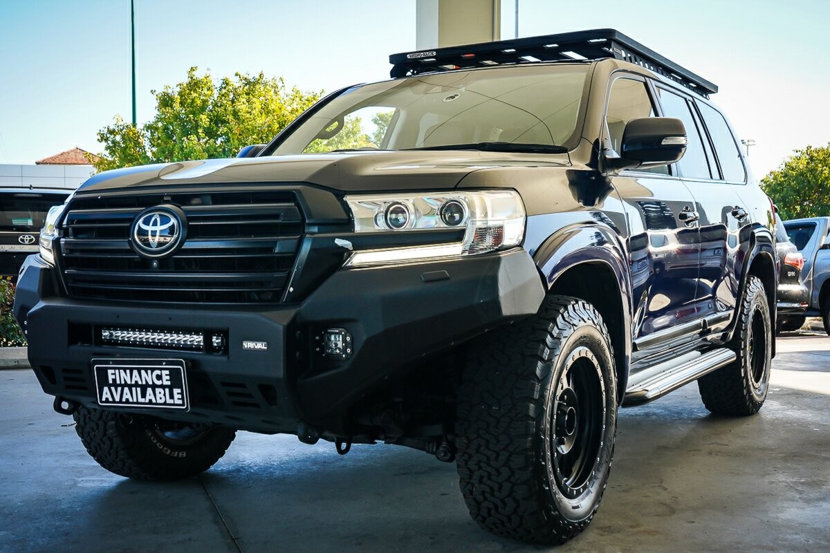 Toyota Landcruiser image 4