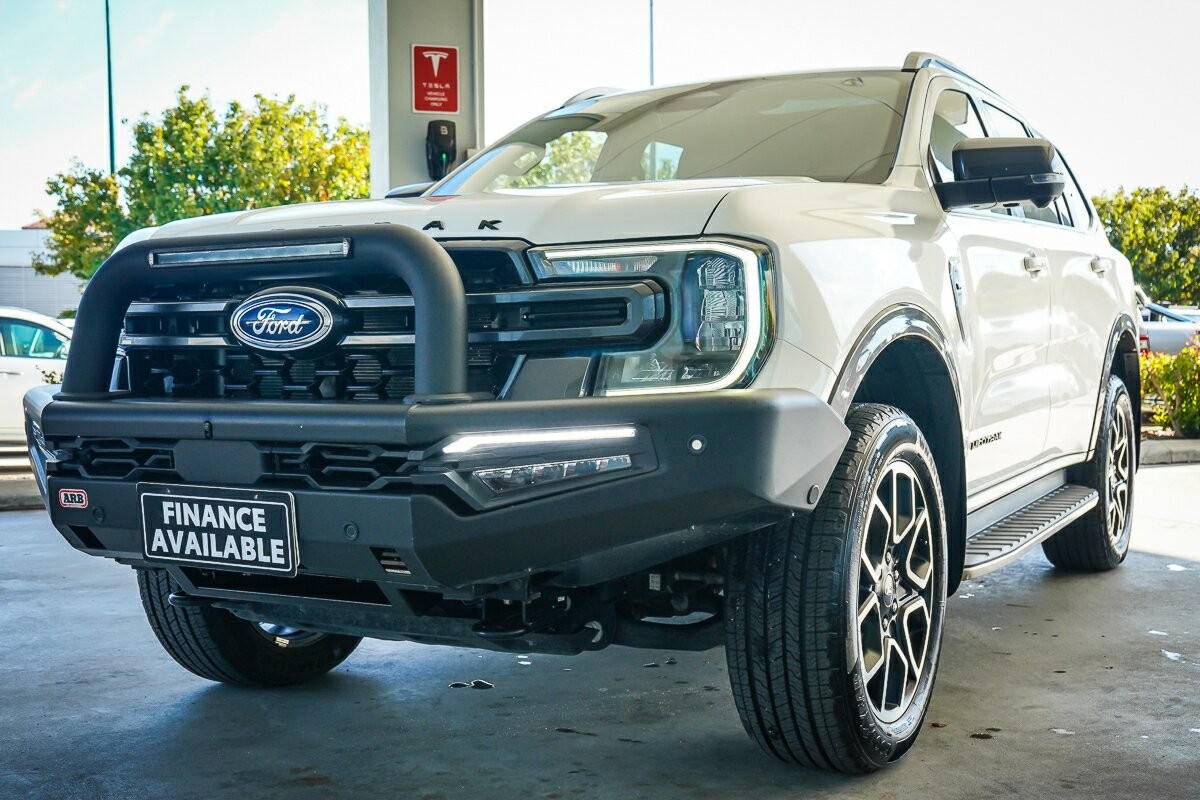 Ford Everest image 4