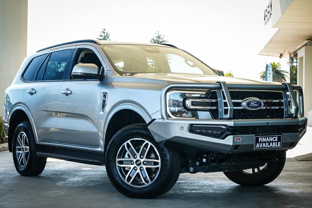 Ford Everest image 1
