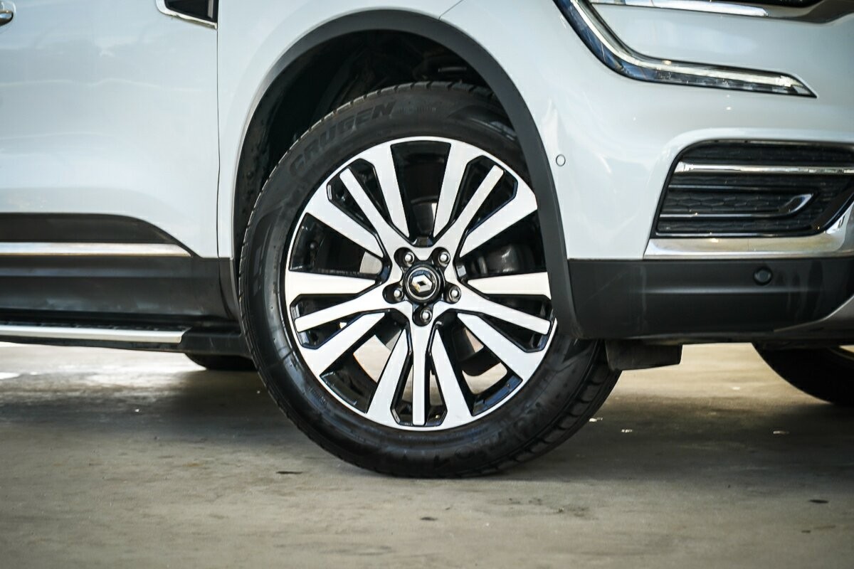 Renault Koleos image 2