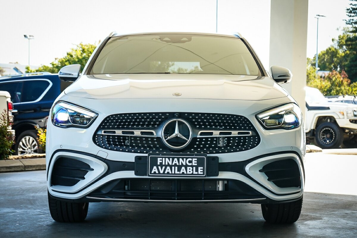 Mercedes Benz Gla-class image 3