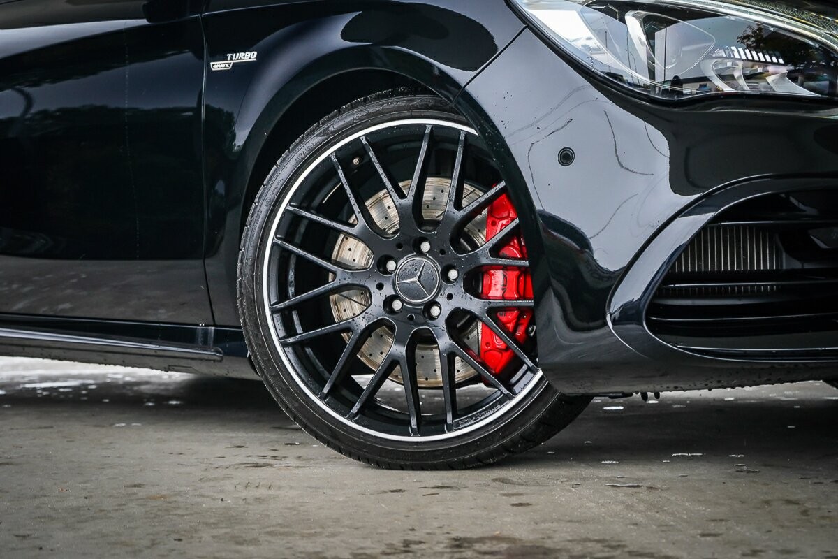 Mercedes Benz Cla-class image 2