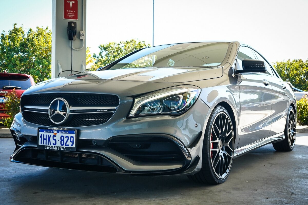 Mercedes Benz Cla-class image 4