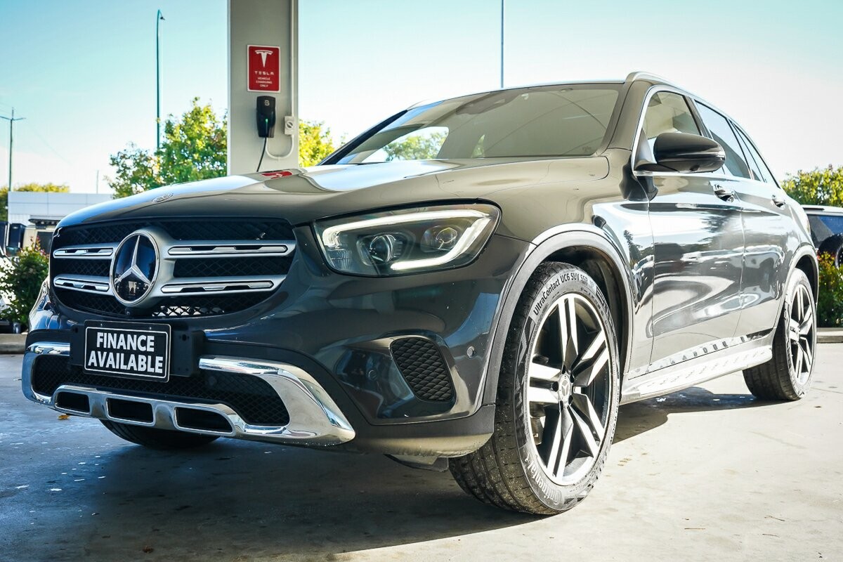 Mercedes Benz Glc-class image 4