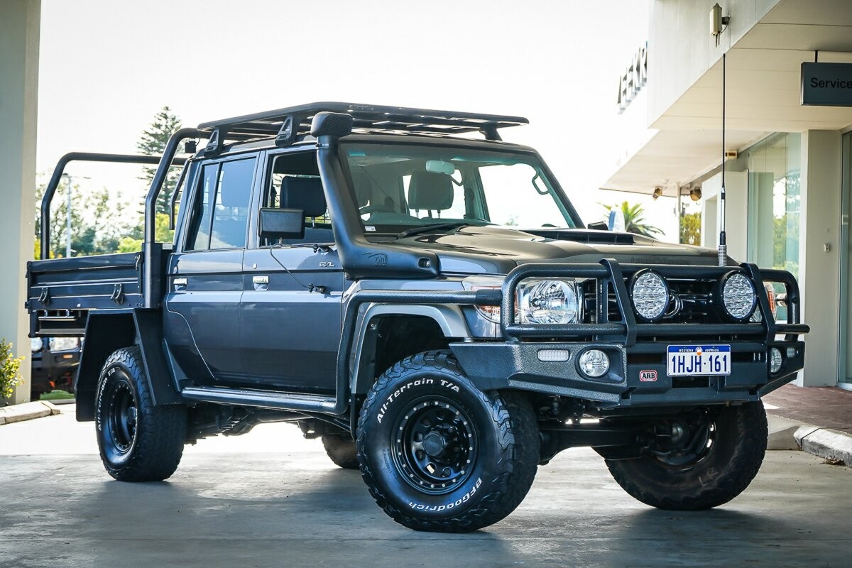 Toyota Landcruiser image 1