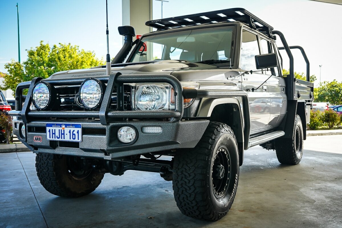 Toyota Landcruiser image 4