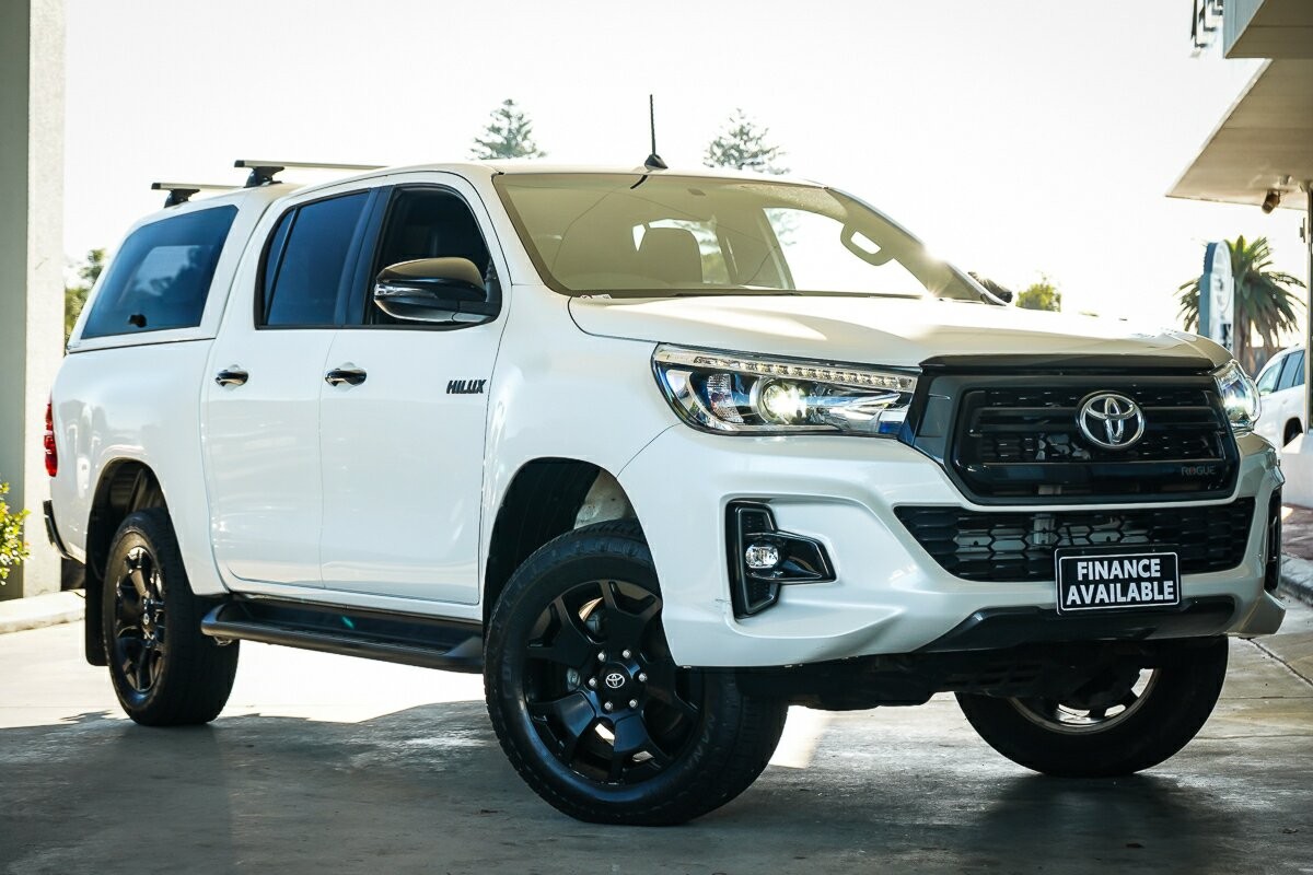 Toyota Hilux image 1