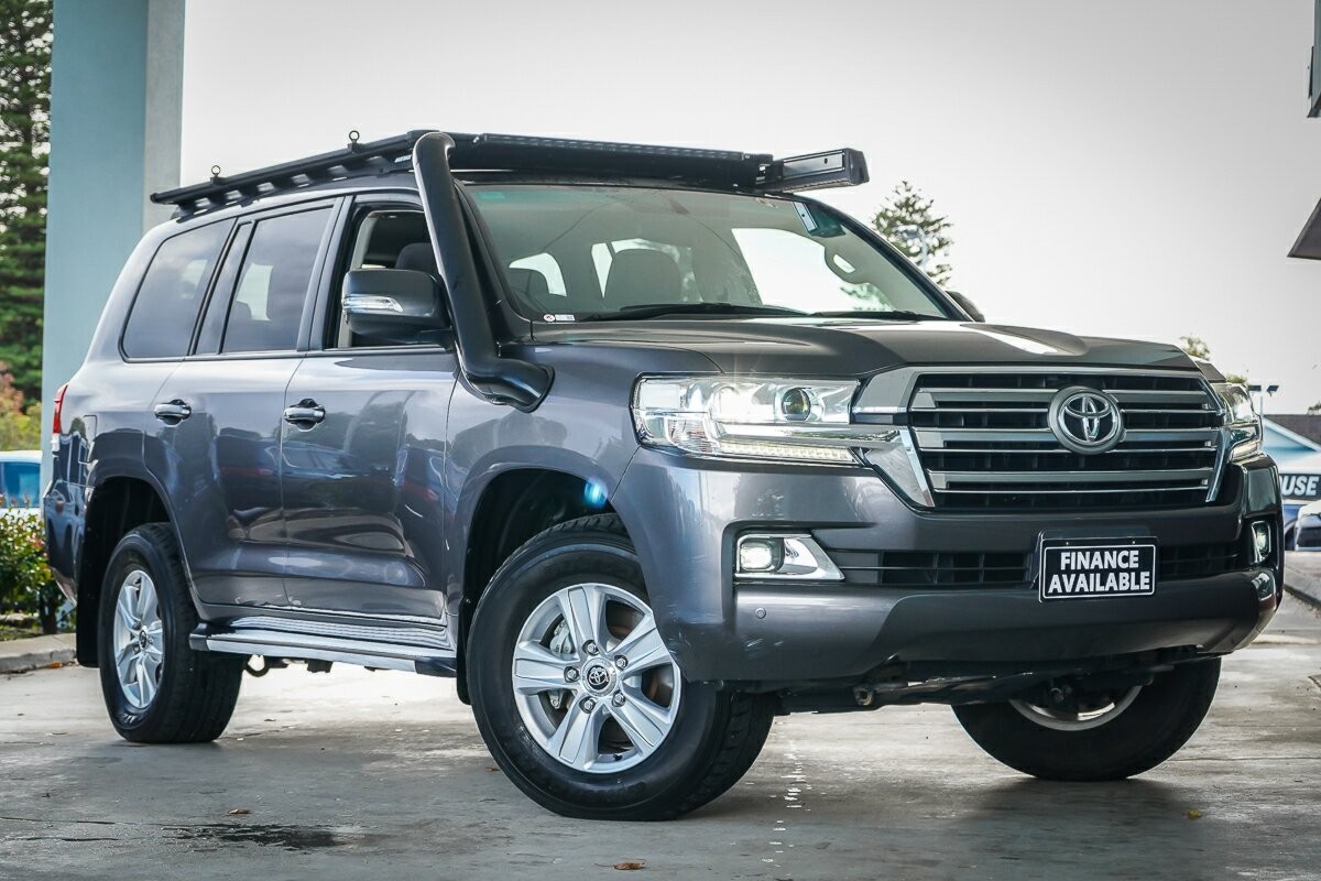 https://vehicle-cdn.autoleague.cloud/31373_U308436_1.jpg