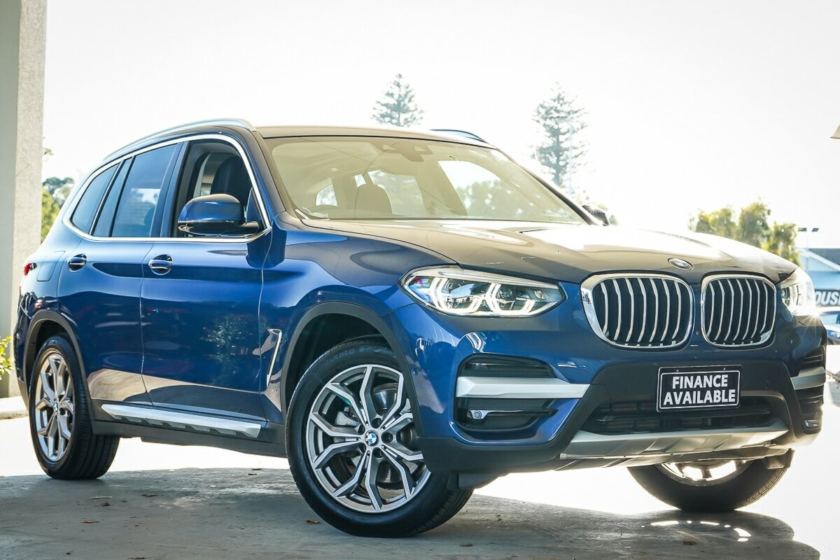 BMW X3 image 1