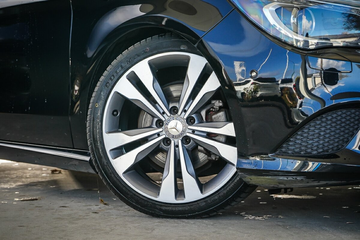 Mercedes Benz Cla-class image 2