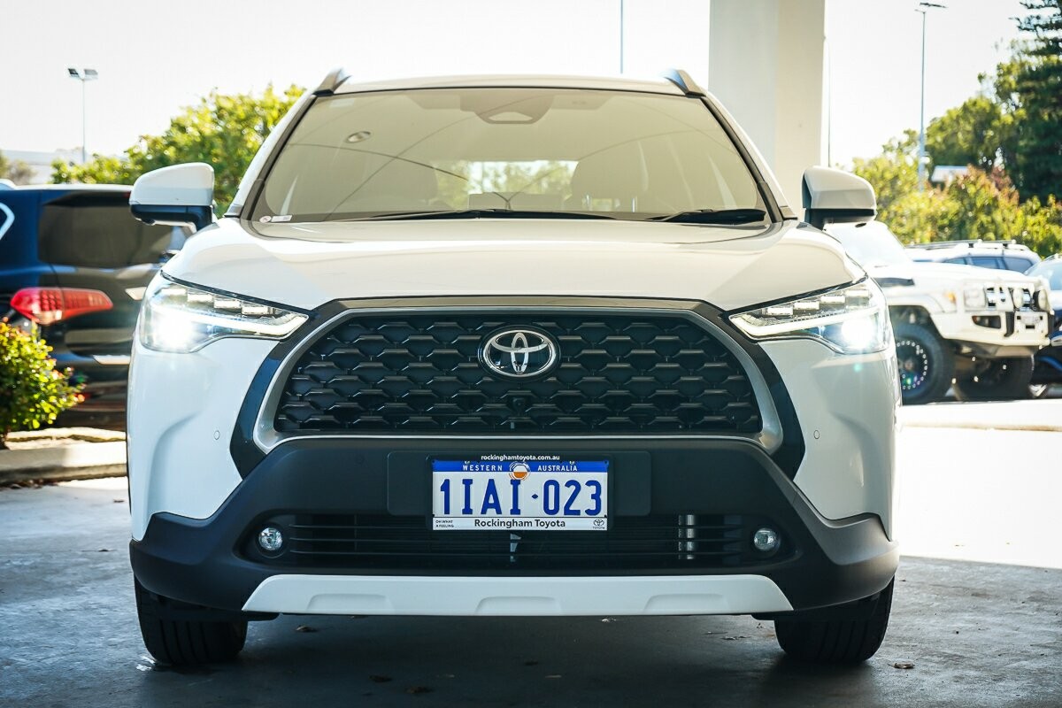 Toyota Corolla Cross image 3