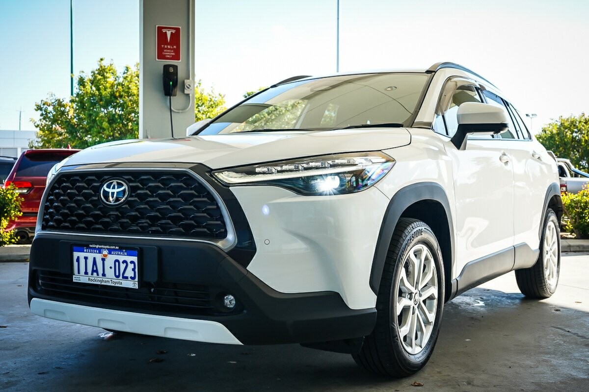 Toyota Corolla Cross image 4