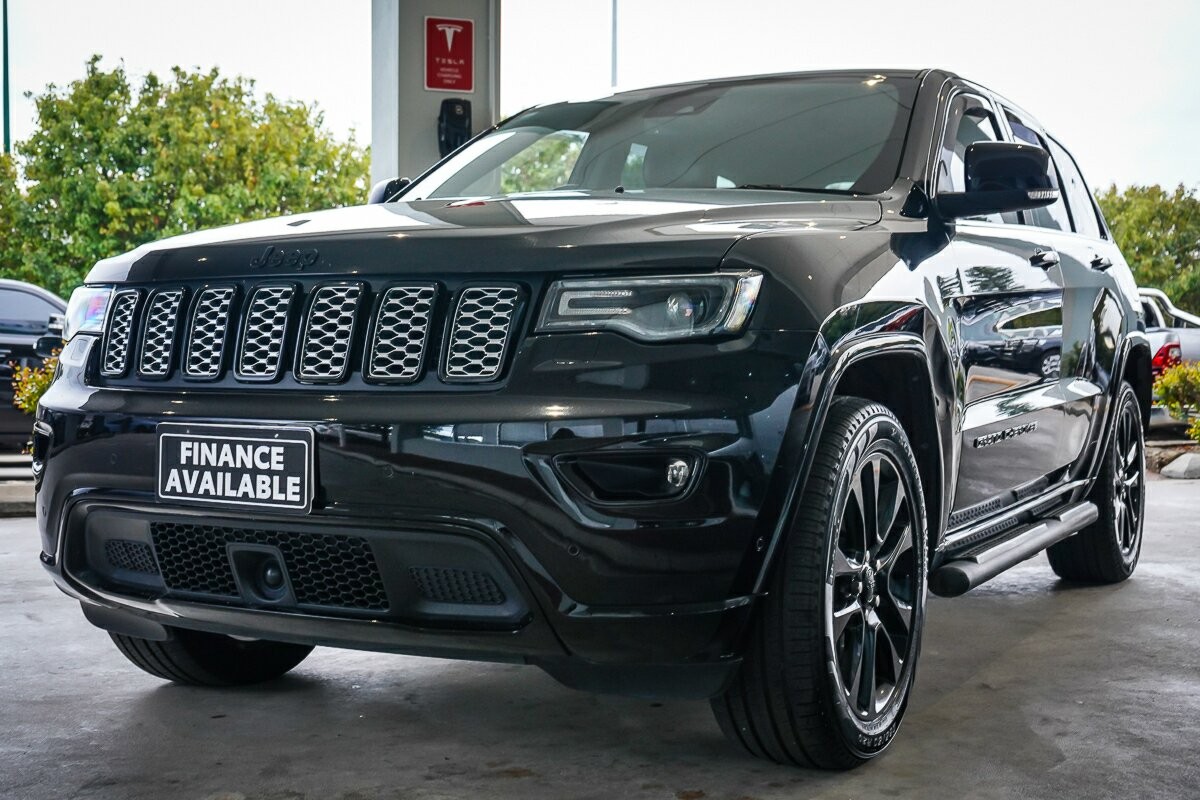Jeep Grand Cherokee image 4