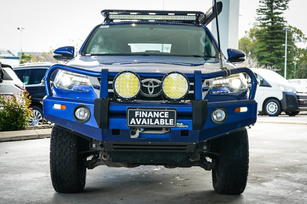 Toyota Fortuner image 3