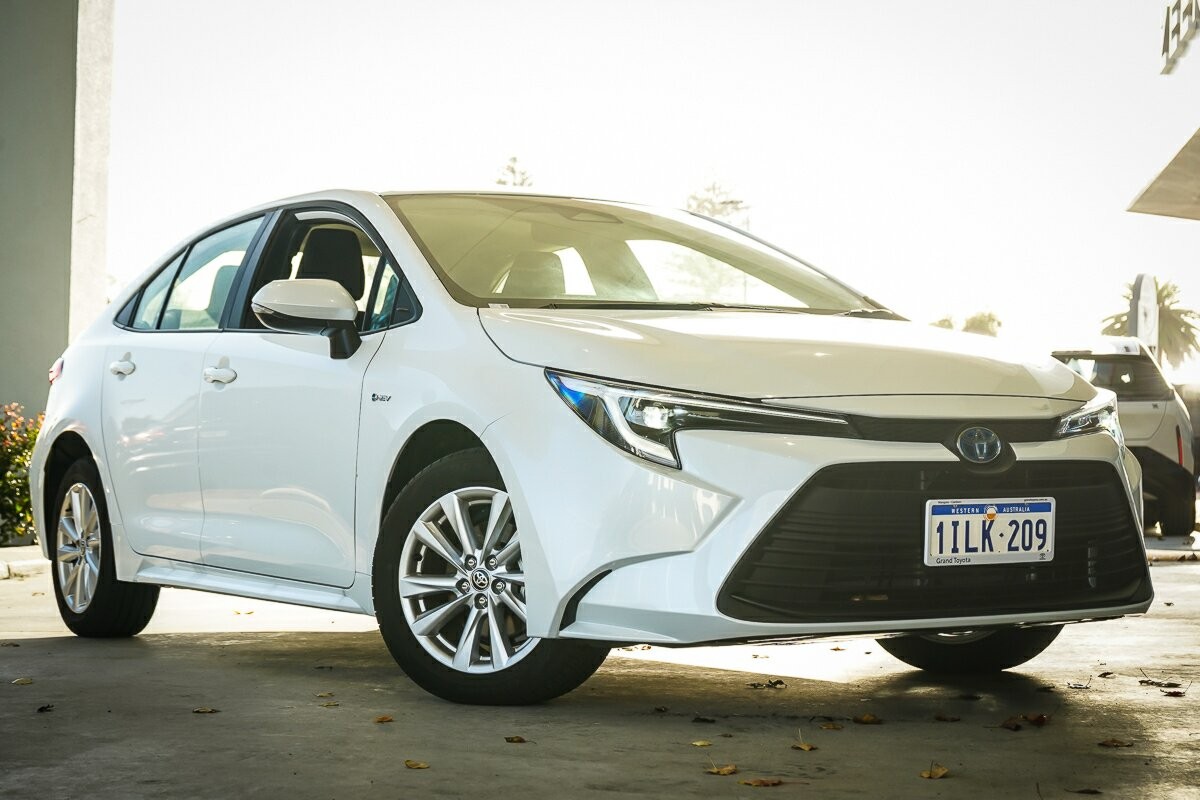 Toyota Corolla image 1