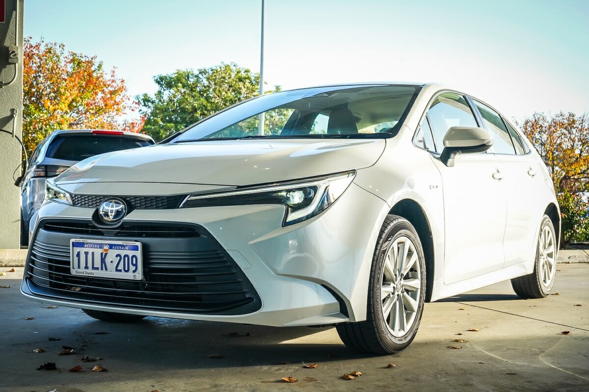 Toyota Corolla image 4